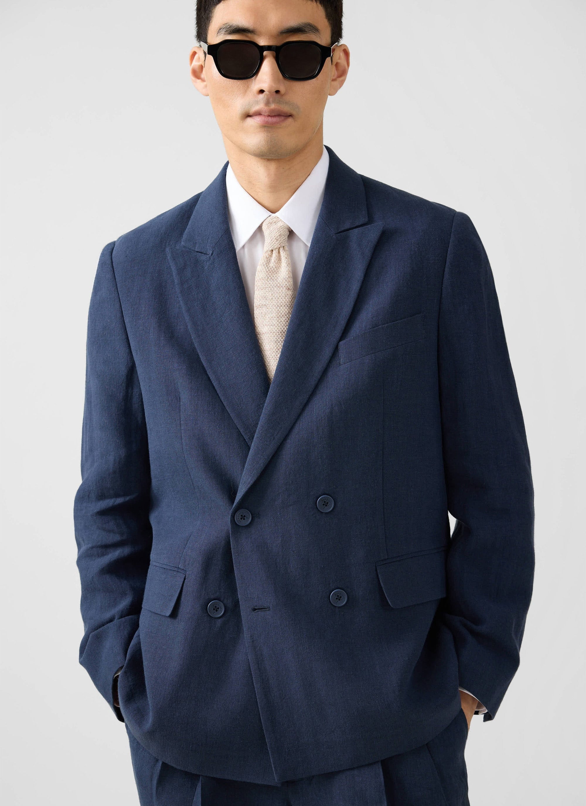 Clifton Double Breasted Blazer | Linen | Navy - Image 3