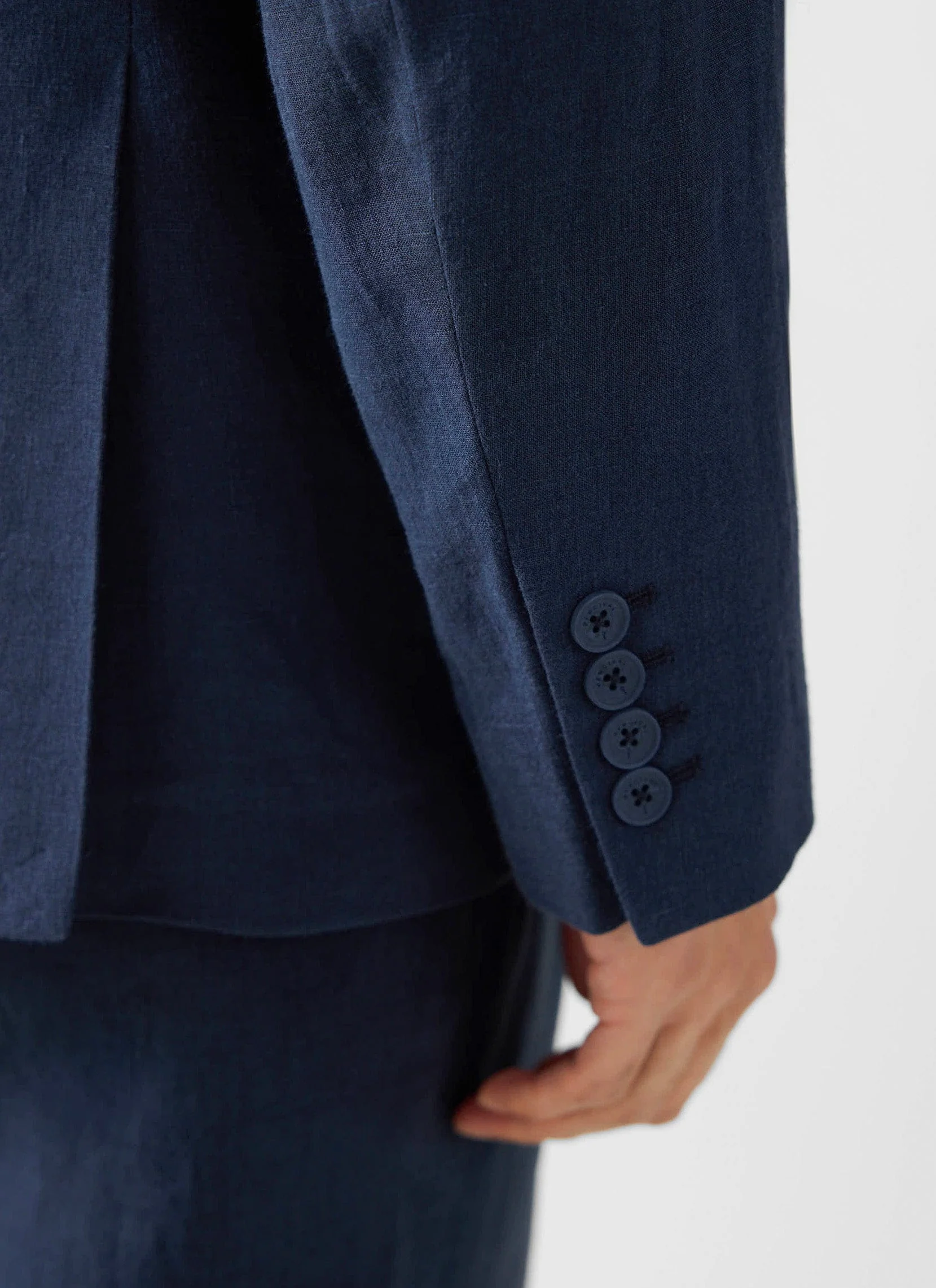 Clifton Double Breasted Blazer | Linen | Navy - Image 7