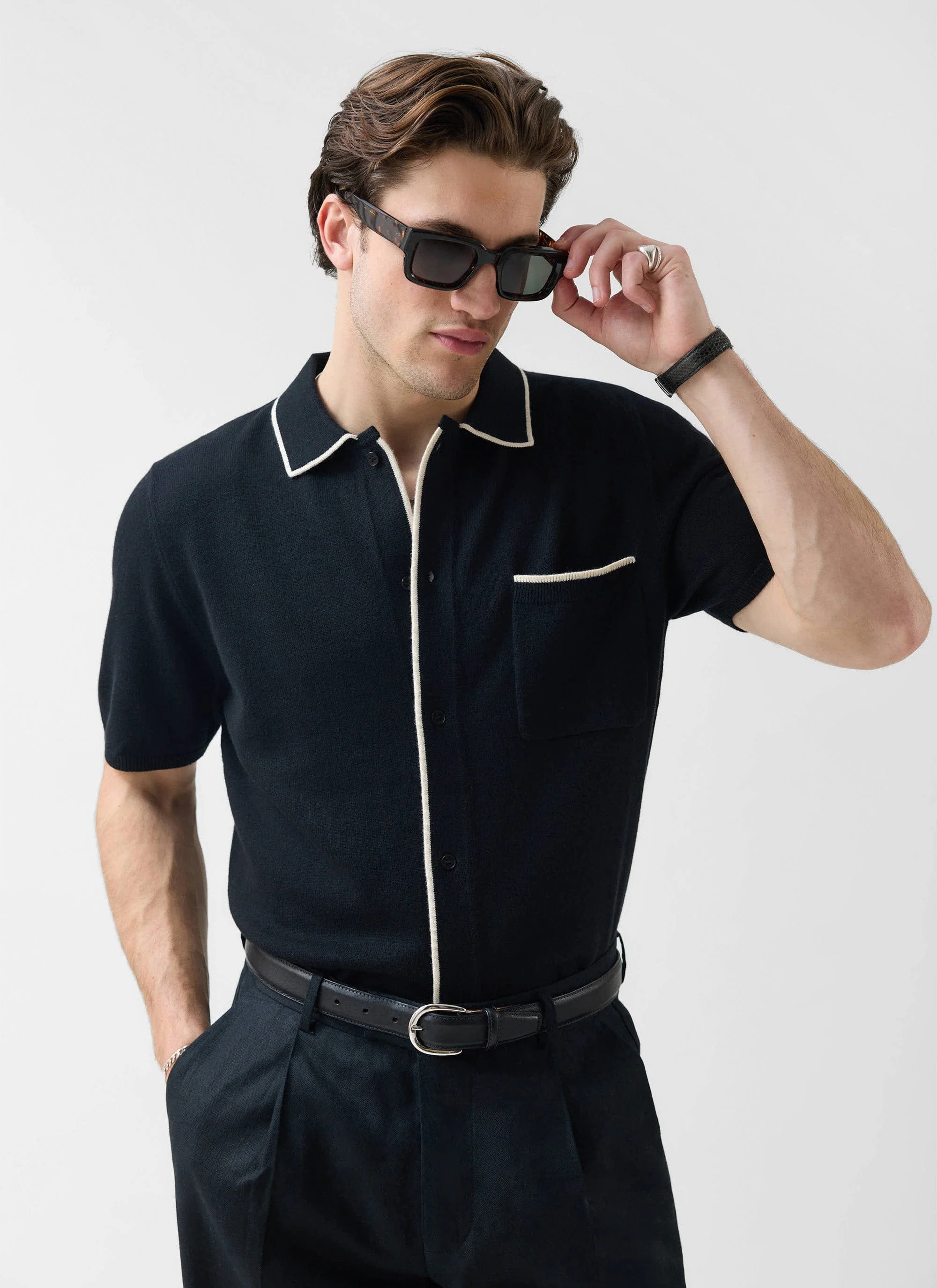 Contrast Trim Regular Knitted Shirt | Wool | Black