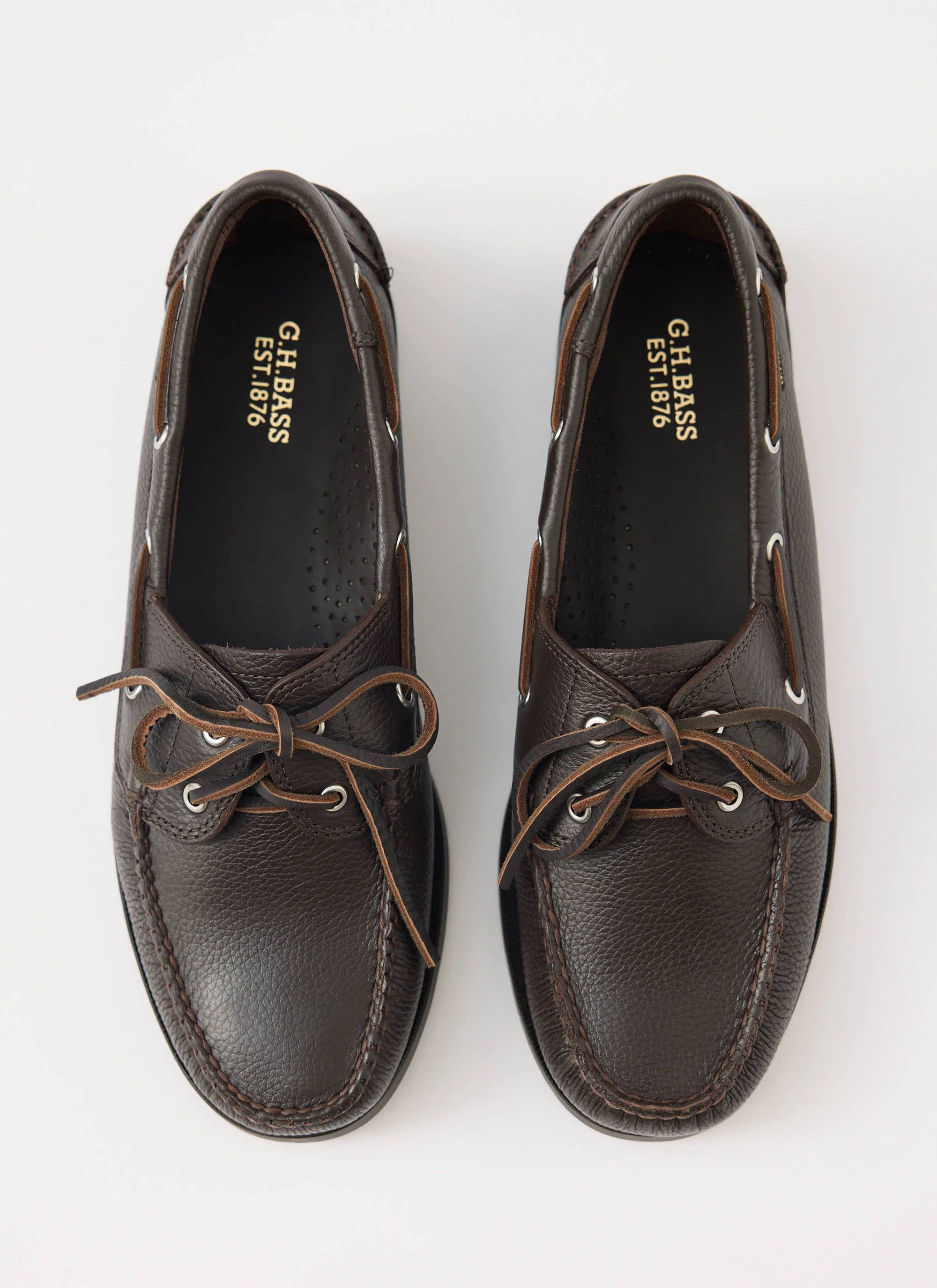 G.H.Bass | Jetty II Boater 2 Eye | Dark Brown Textured Leather - Image 3