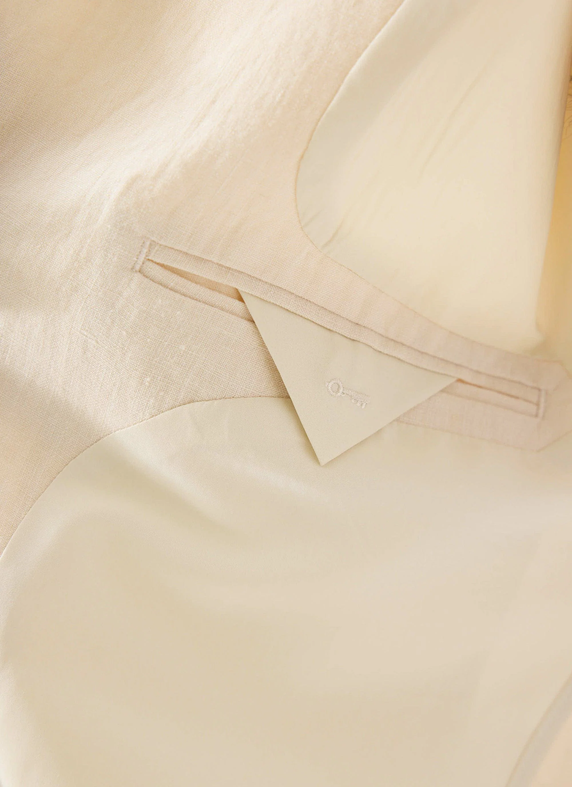 Relaxed Linen Overshirt | Cream - Image 9