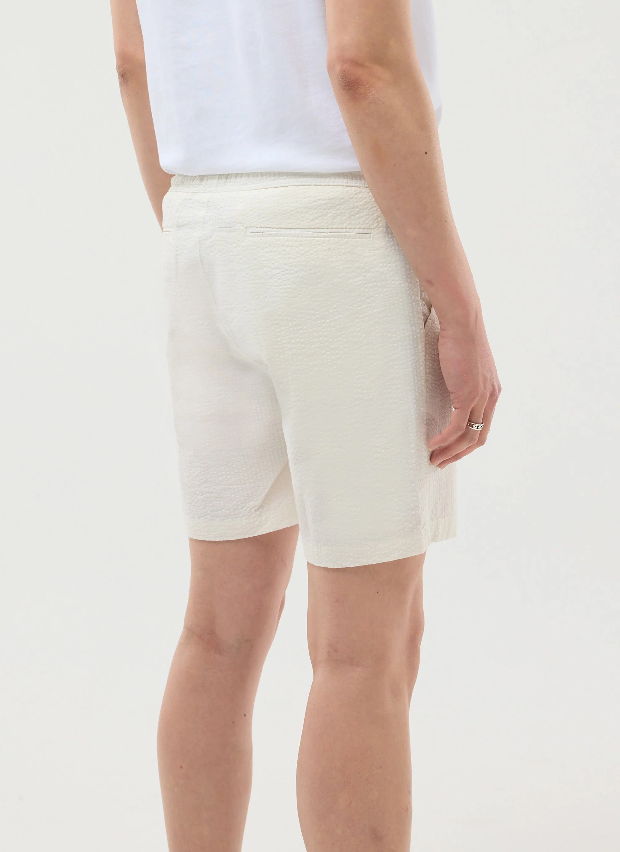 Classic Shorts | Seersucker | Cream - Image 4