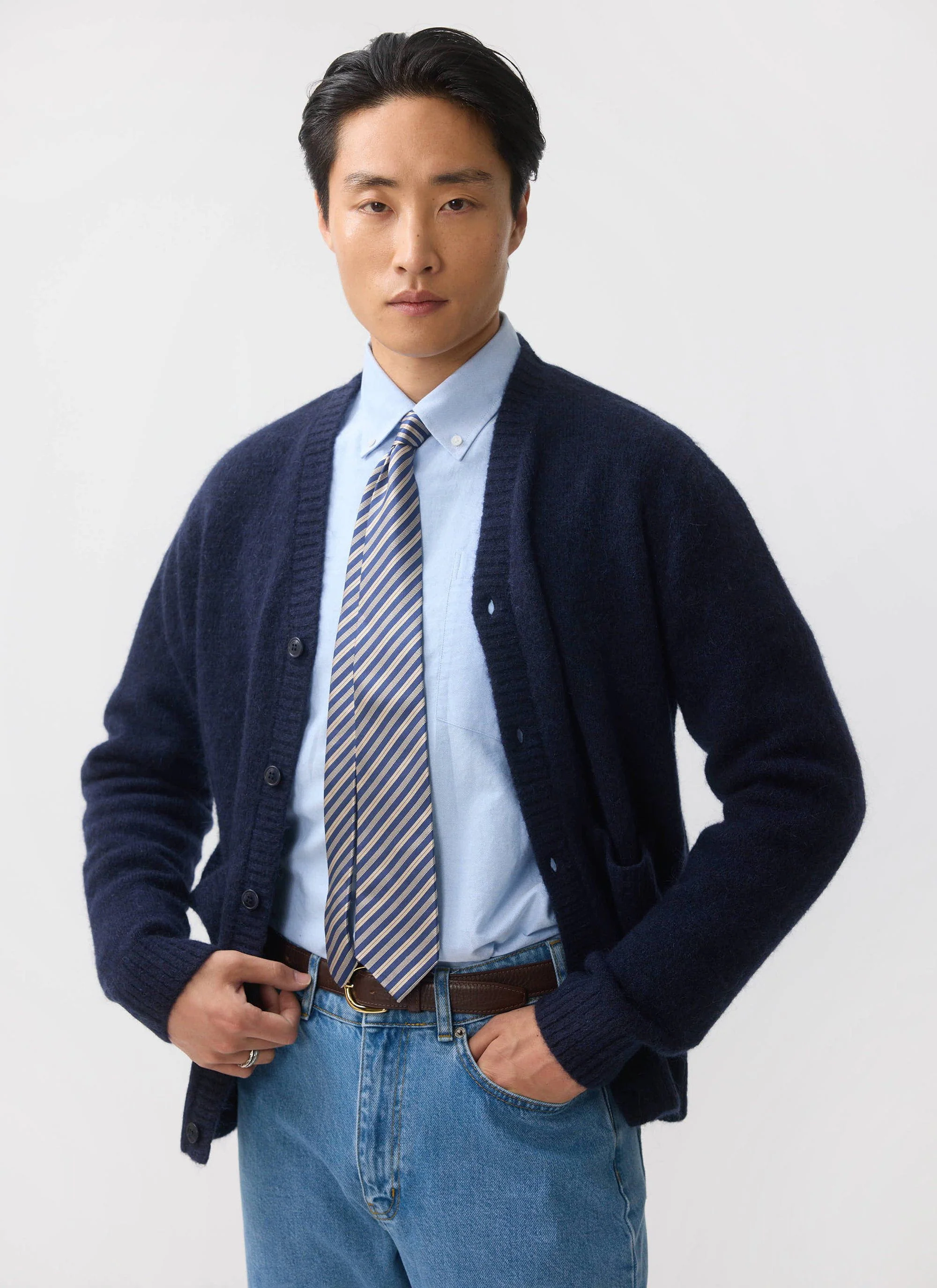 White Glove Cardigan | Mohair | Navy - Image 9